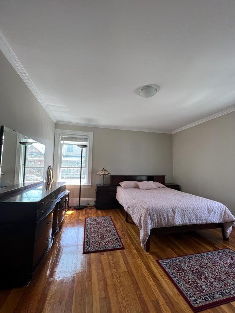 Private Room In A Grand House Boston Buitenkant foto